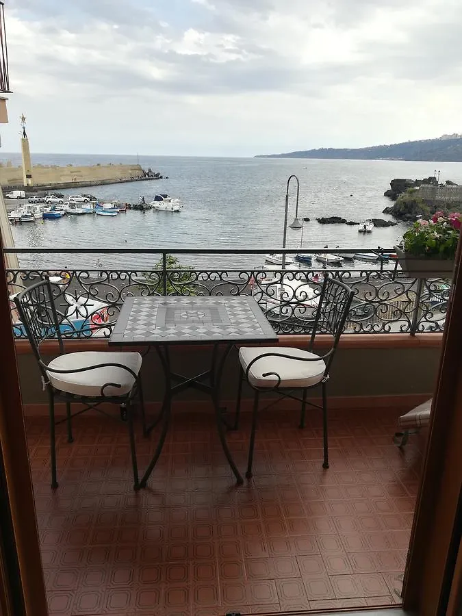 Panzió B&B La Spiaggetta Di Stazzo Acireale