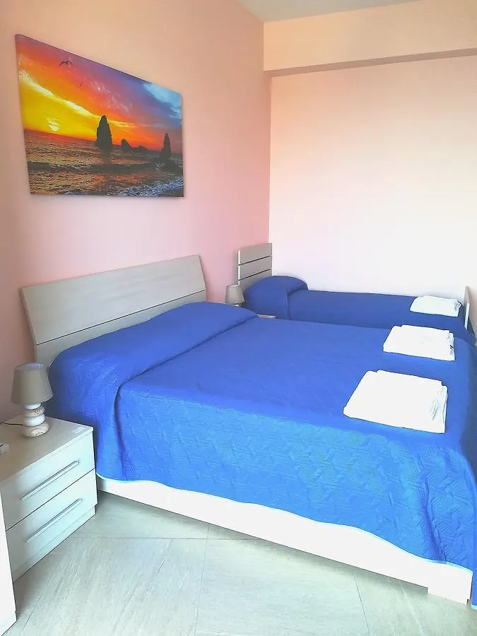 B&B La Spiaggetta Di Stazzo Acireale 0*,  Olaszország