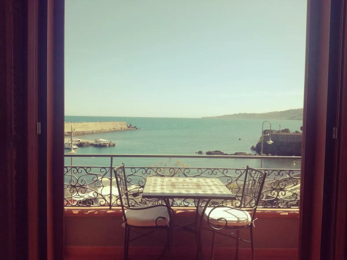 Panzió B&B La Spiaggetta Di Stazzo Acireale